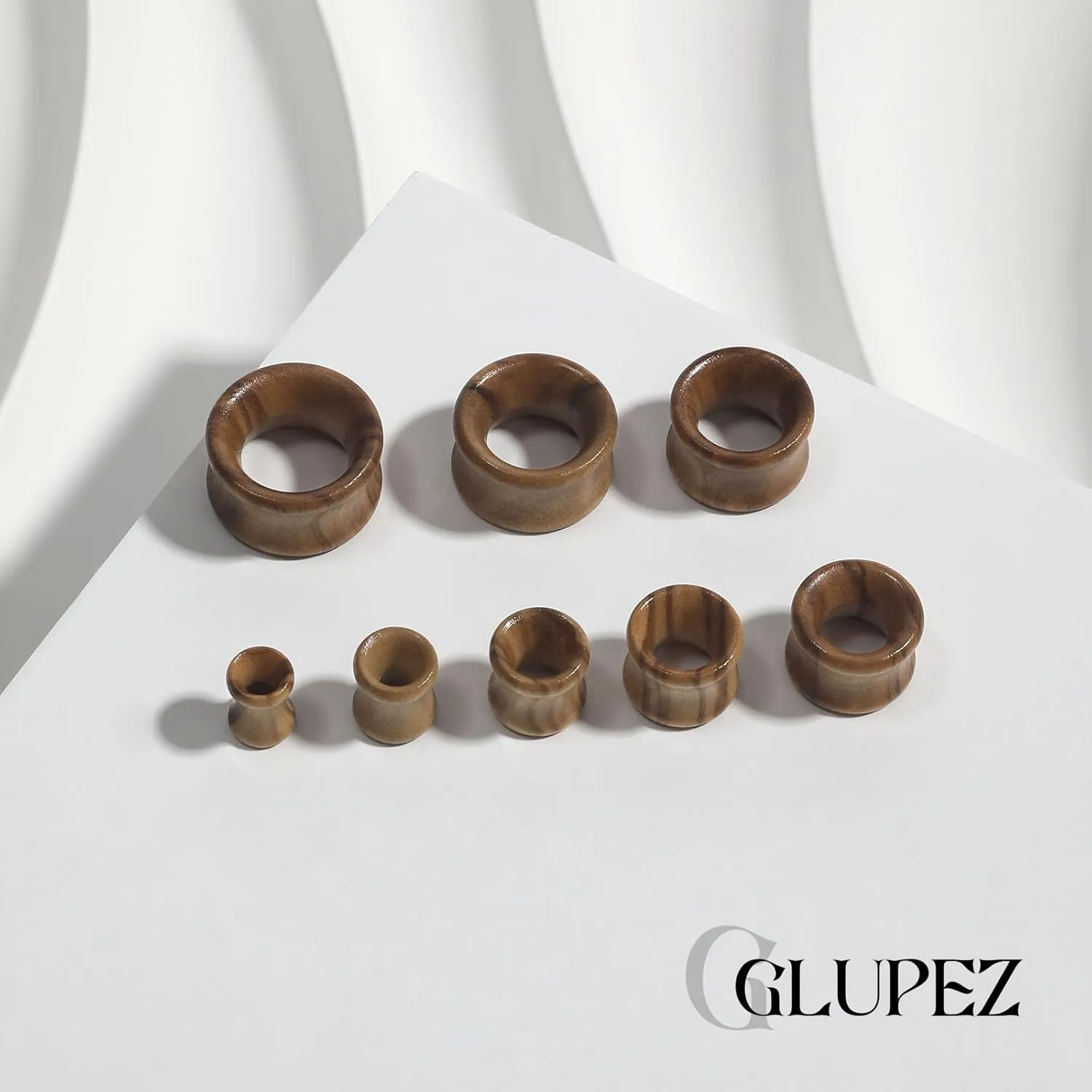 2PCS Natural Wooden Ear Gauges 2G-3/4 Tunnels Ear Wooden Expander Plugs Double Flared Hollow Earrings Lobe Body Piercing Jewelry for Women Men 6MM-20MM